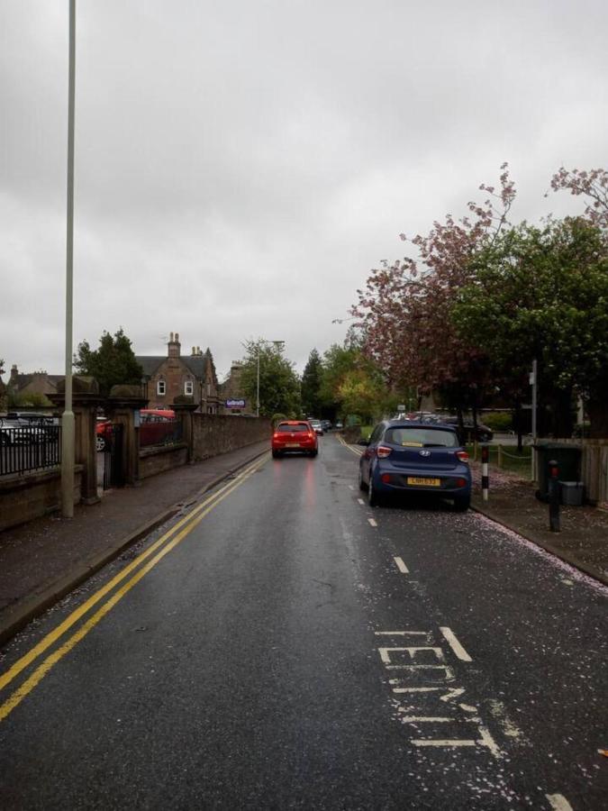 3-Bed House 5 Minute Walk From Inverness Centre エクステリア 写真